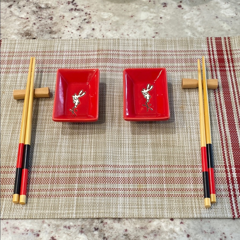 Vintage Vibrant Red Serveware Set for Dining